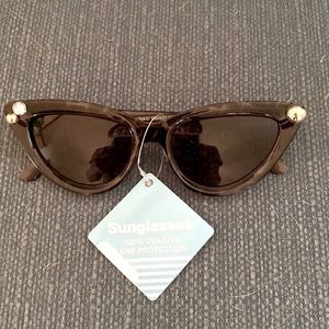 Cheetah sunglasses cat eye